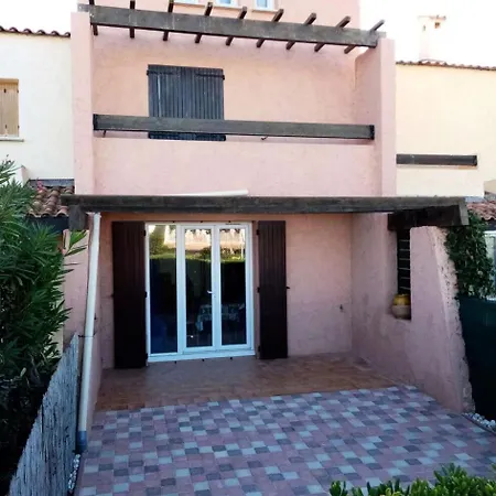 - Petite Maison A 100m De La Mae-4784 Lägenhet